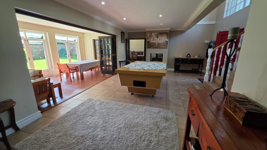 4 Bedroom Property for Sale in Heatherlands Western Cape